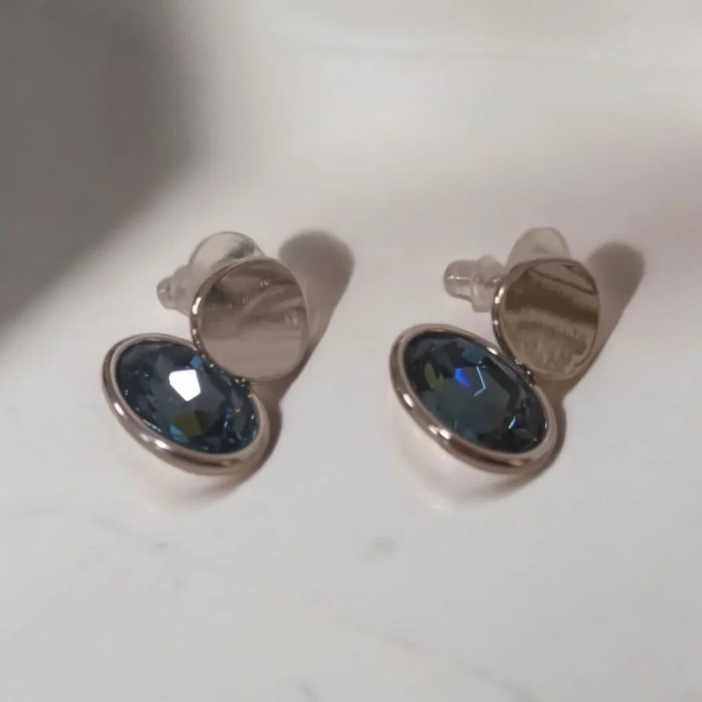 Boucles d’oreilles ASHA – Éclat bleu nuit