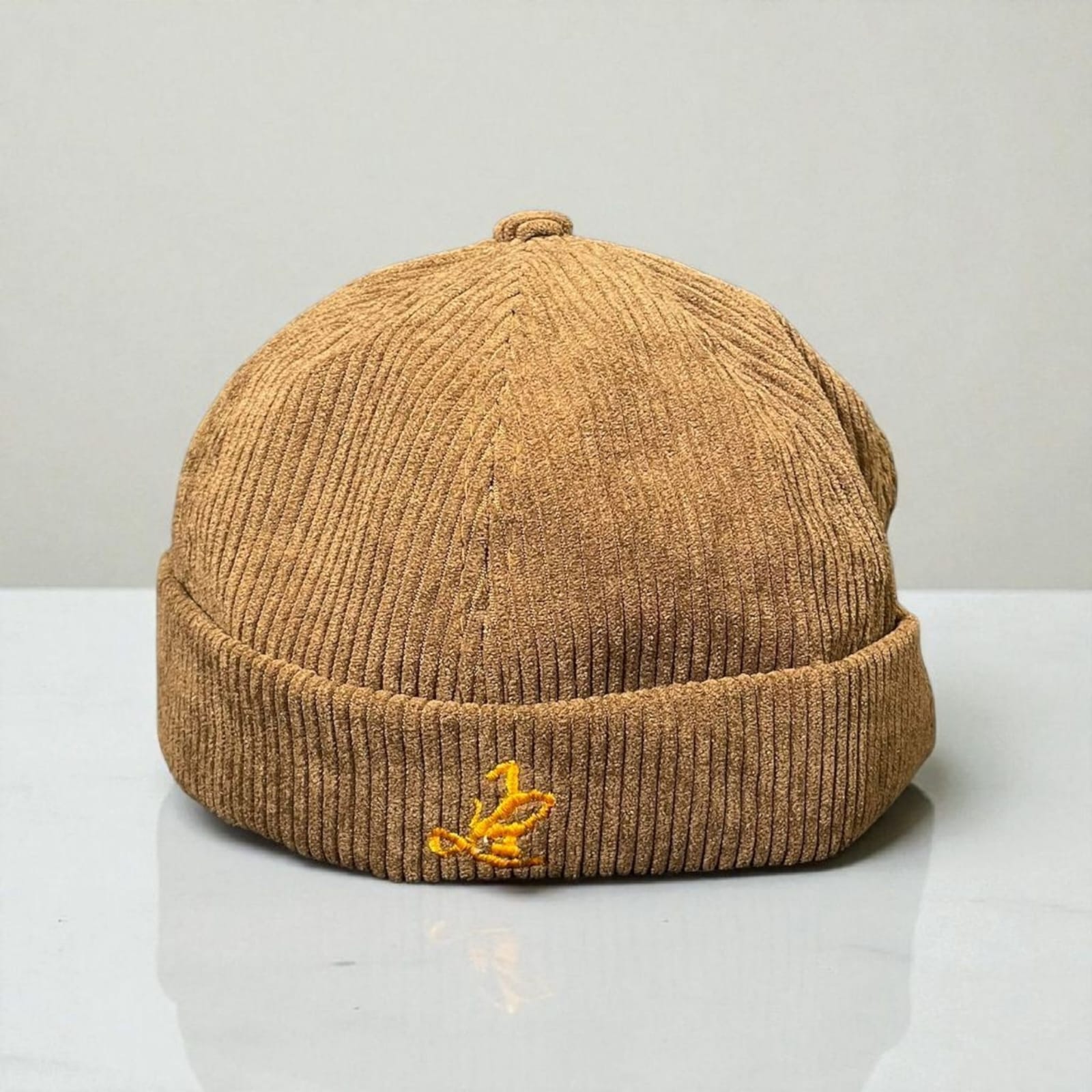 bonnet Docker ÌFẸ́ ÌMẸ̀JÌ 1Look By Adé – bonnet velours marron doublé soie