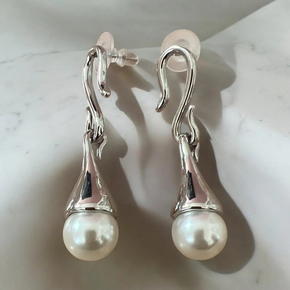 Boucles d’oreilles “Élégance Perlée” – Acier Inoxydable & Perle