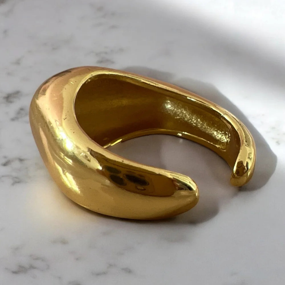 Bague Dorée – Bold Sculptural