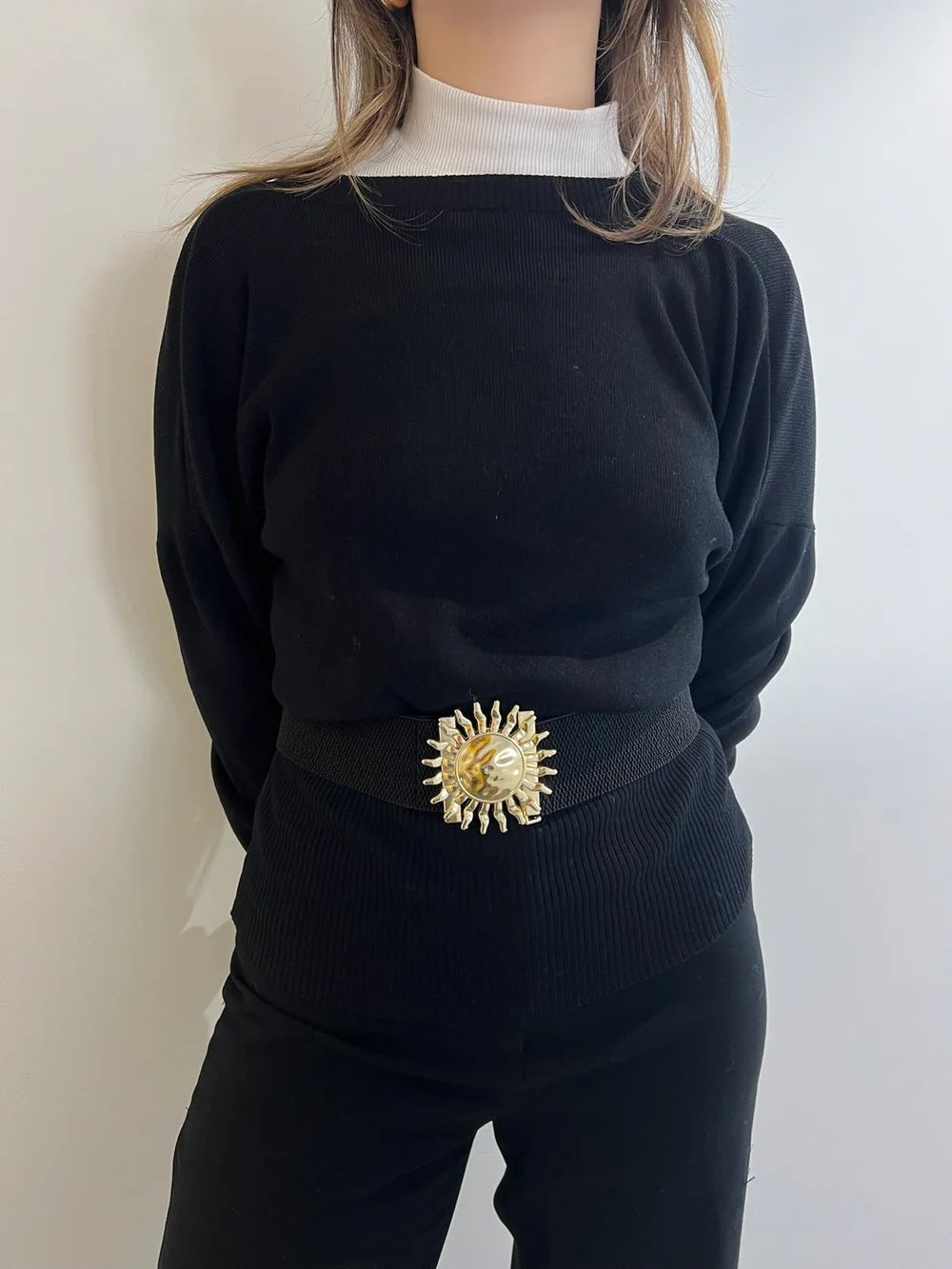 Ceinture élastique avec boucle soleil dorée