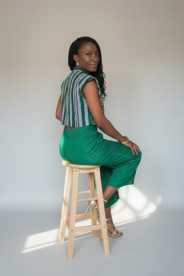 Ensemble femme pagne tissé et pantalon brillant vert – 1Look By Adé