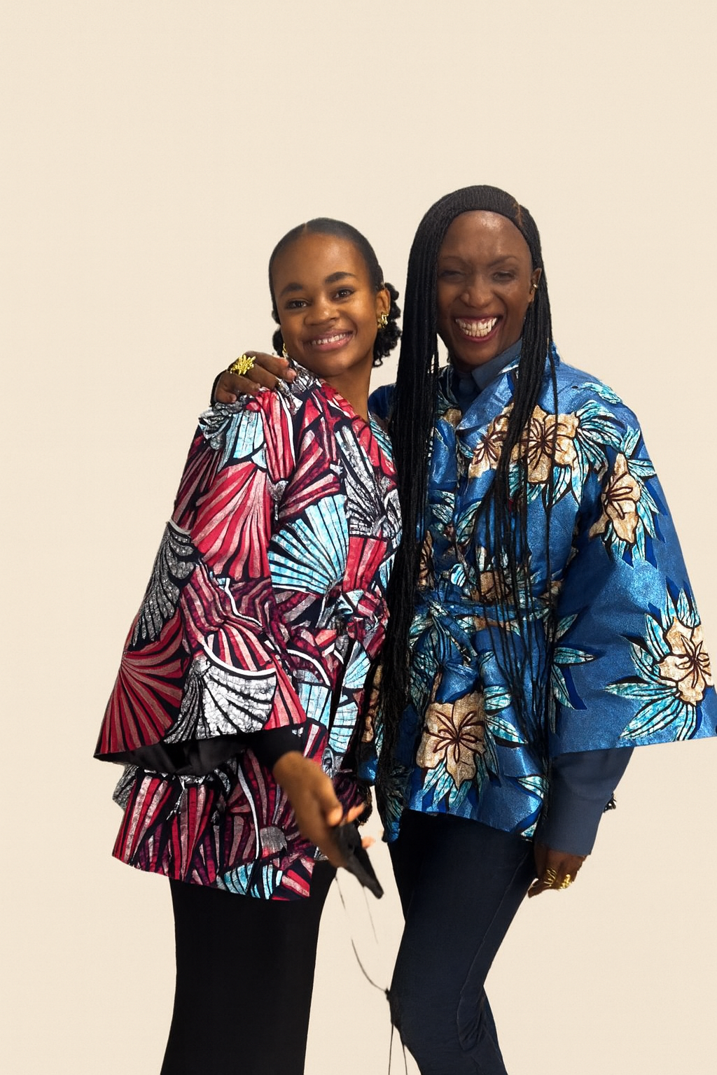 ADÚRÀ Orange – Le kimono de la prière exaucée